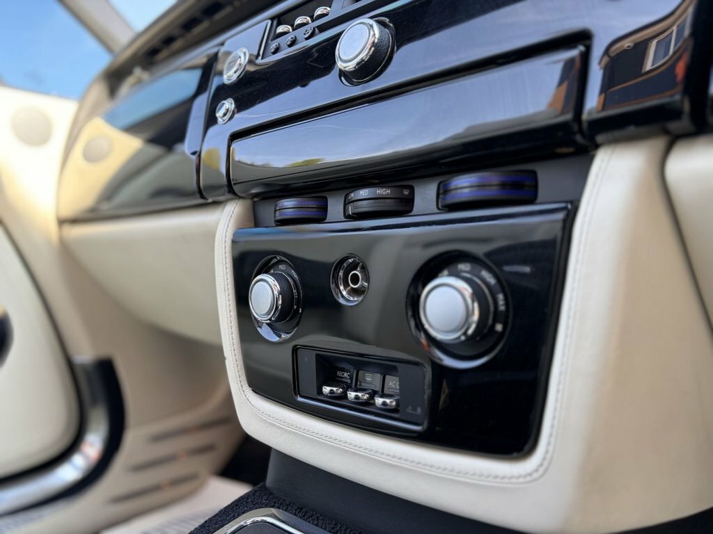 Rolls-Royce Phantom Phantom Drophead Blue #33