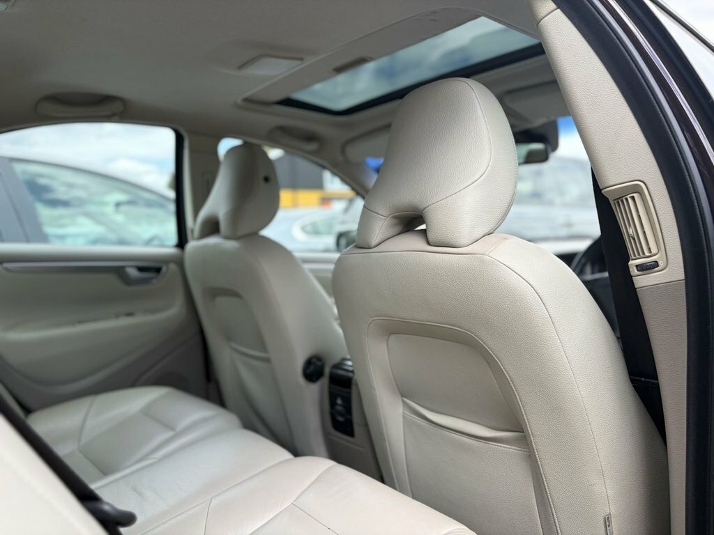 Volvo S60 Gold #18