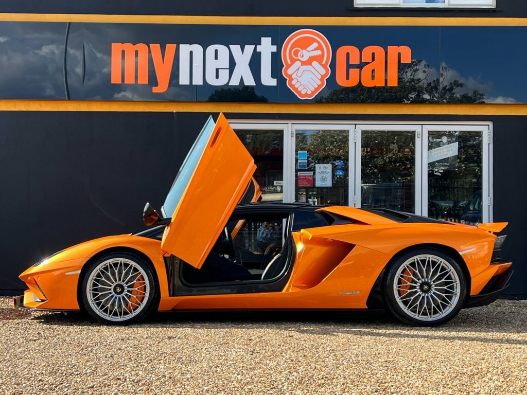 Lamborghini Aventador Cayenne V6 S Orange #6