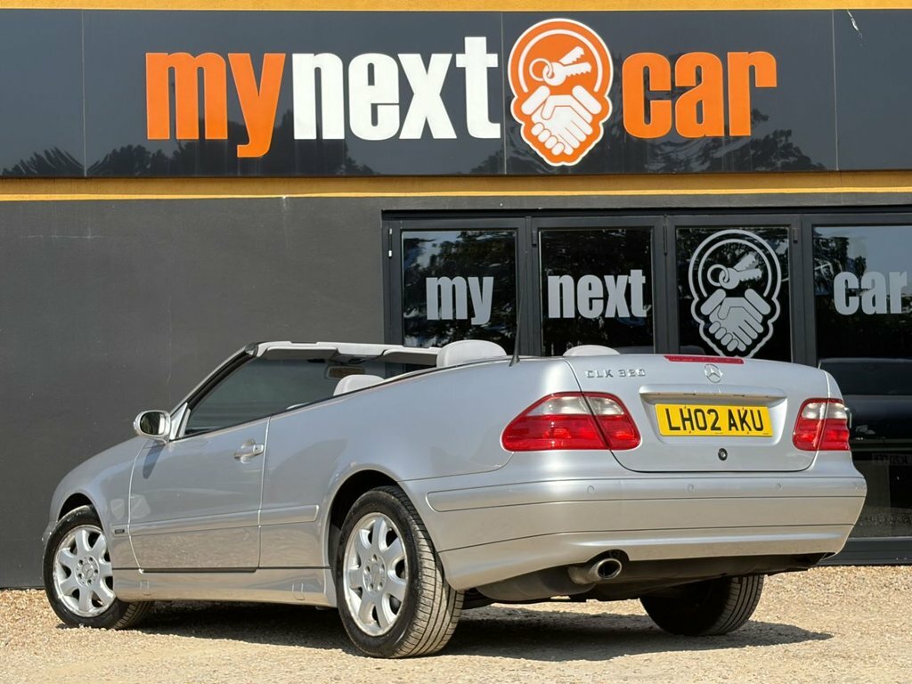 Mercedes-Benz CLK 3.2L Clk320 Avantgarde 0D 218 Bhp Silver #5