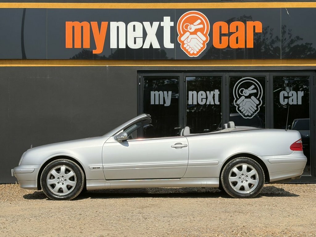 Mercedes-Benz CLK 3.2L Clk320 Avantgarde 0D 218 Bhp Silver #4