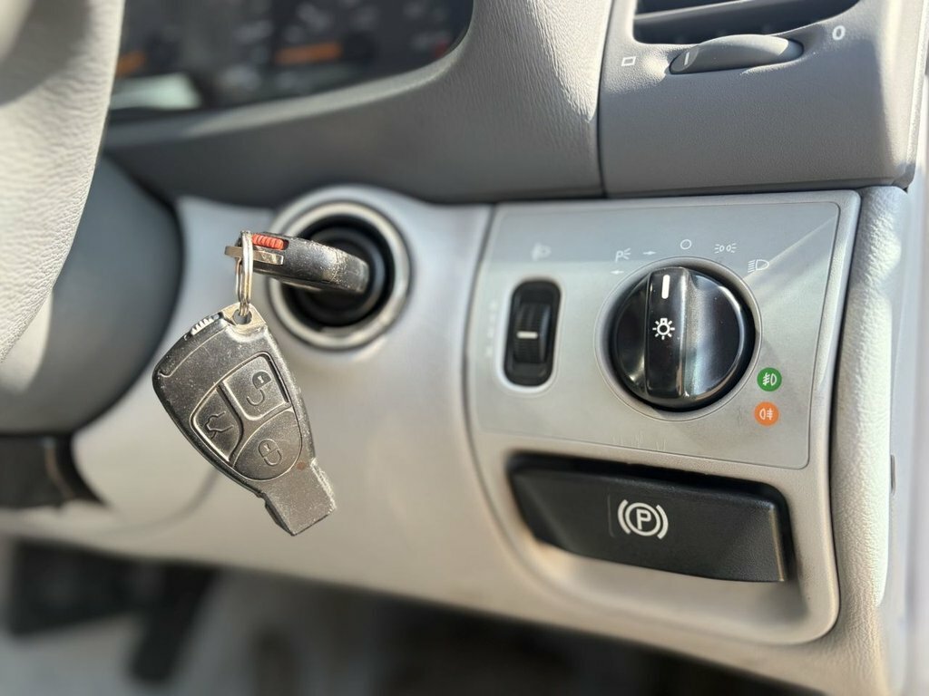 Mercedes-Benz CLK 500 Elegance Tip Silver #19