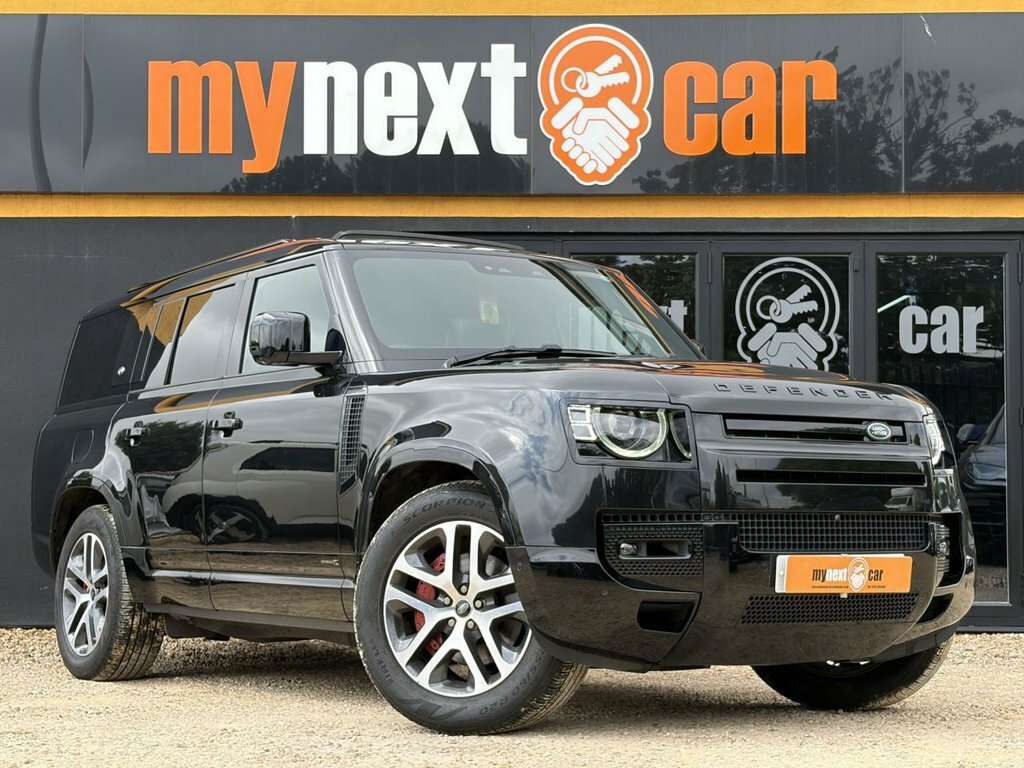 Land Rover Defender 130 3L X Black