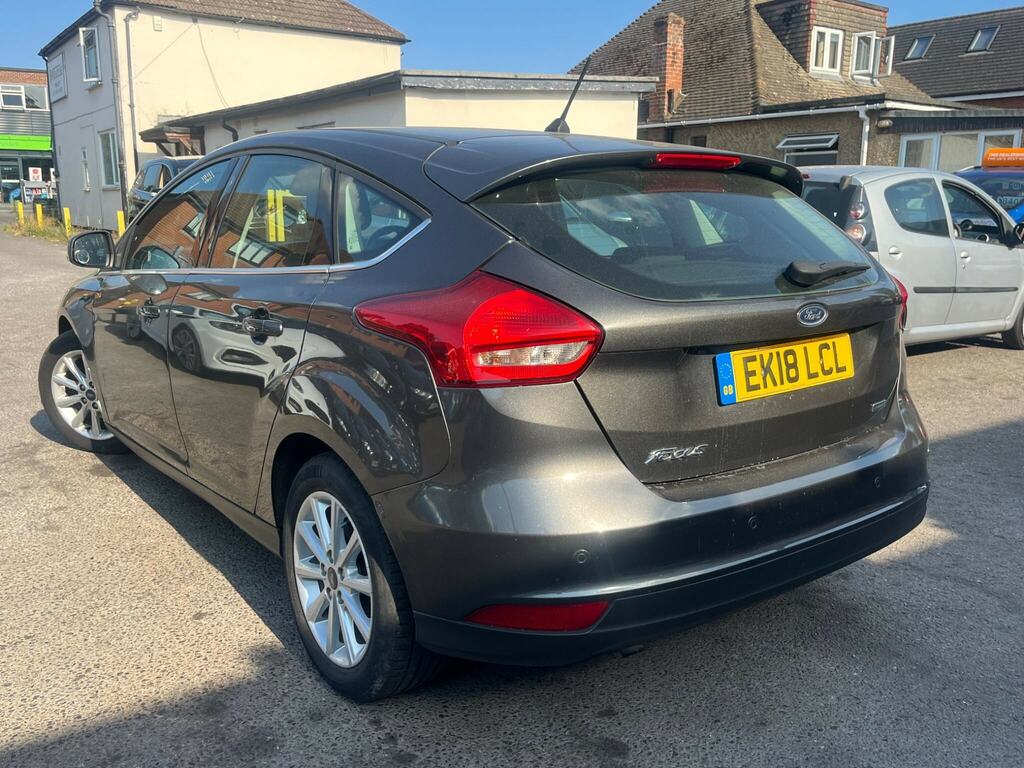 Ford Focus 1.0T Ecoboost Titanium Euro 6 Ss EK18LCL Grey #2