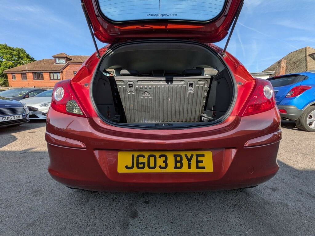 Vauxhall Corsa Vauxhall Corsa 1.2I Se. Hat Blue #18