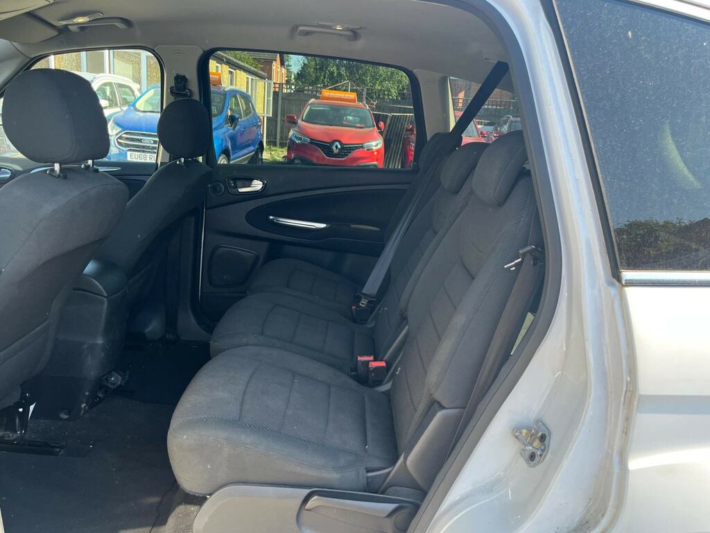 Ford S-Max Silver #13