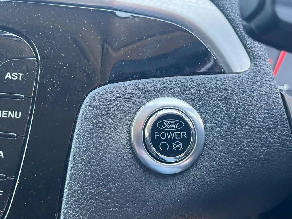 Ford S-Max Silver #18