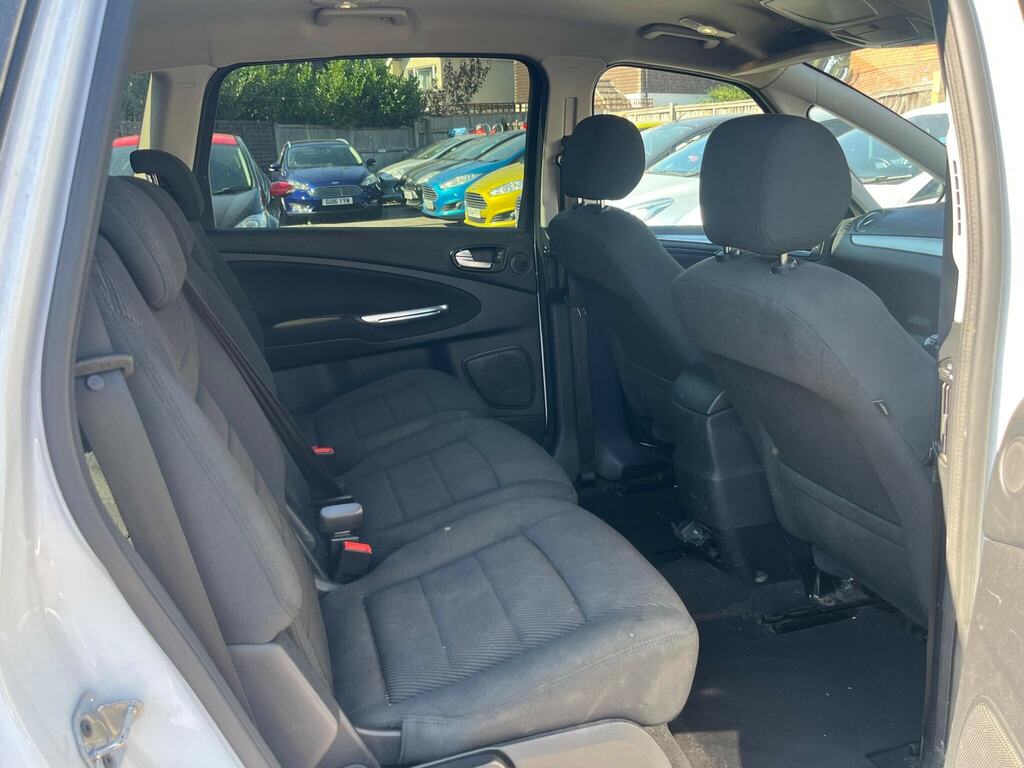 Ford S-Max Silver #12