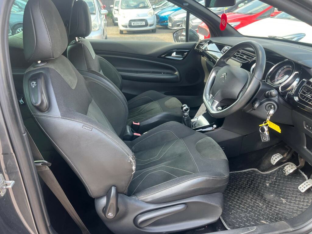 DS DS 3 1.6 Bluehdi Dsport Grey #11