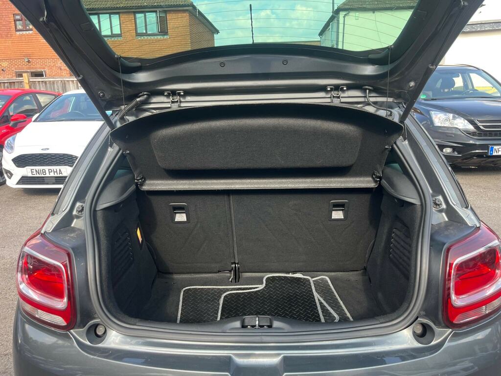 DS DS 3 1.6 Bluehdi Dsport Grey #19