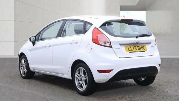Ford Fiesta 1.2 Style 59 White #4