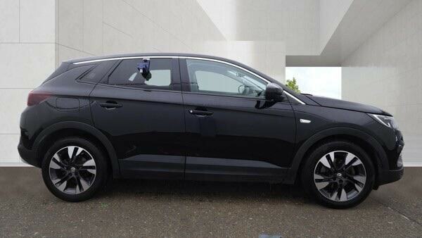 Vauxhall Grandland X Se Red #7