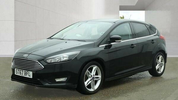Ford Focus 1.6 Tdci Zetec S Euro 5 Ss 2012 Silver #2