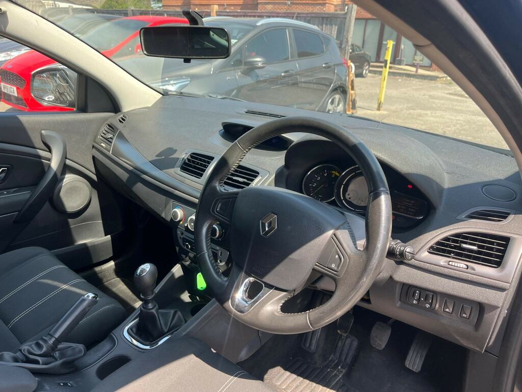 Renault Megane 1.5 Dynamique Tomtom Energy Dci Ss 110 Bhp Blue #8