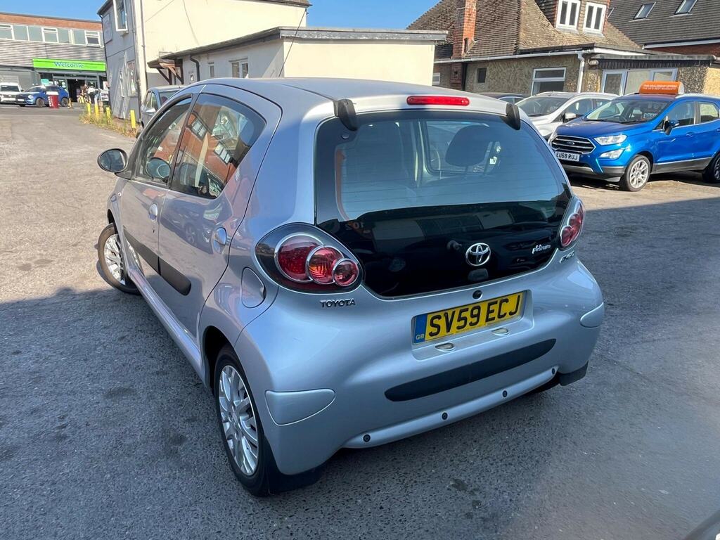 Toyota Aygo 1.0 Vvt-i Platinum Euro 4 Silver #3