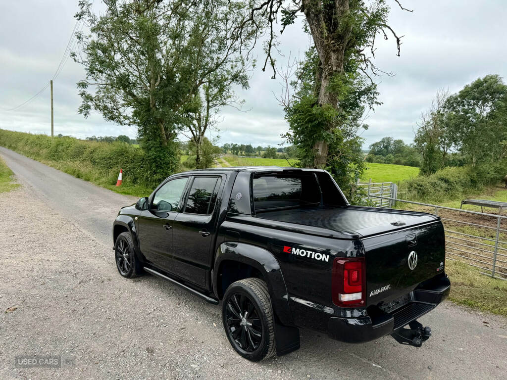 Volkswagen Amarok 3.0 Tdi V6 Aventura Black Edition Double Cab Picku Blue #9
