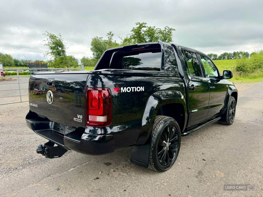 Volkswagen Amarok D Cab P Up Aventura Black Ed 3.0 V6 Tdi 258 4M At Black #4