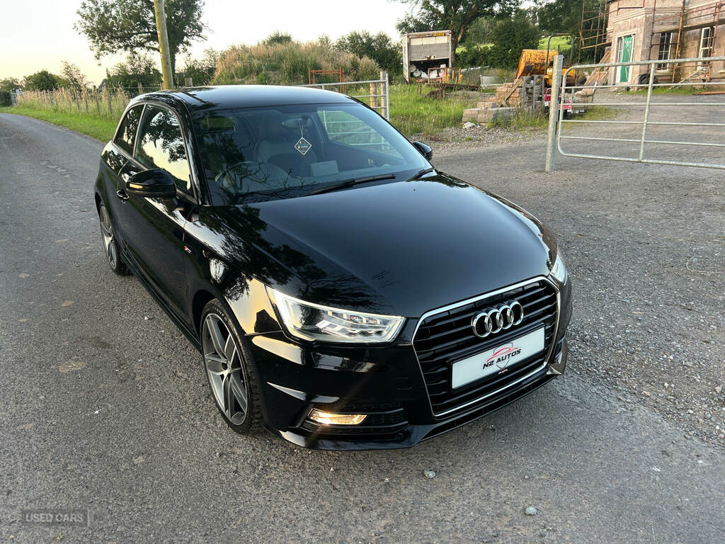 Audi A1 1.6 Tdi S Line Black #6