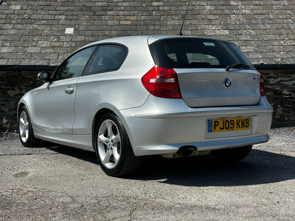 BMW 1 Series 2.0 120I M Sport Convertible Eur Black #2