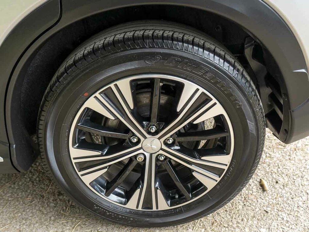 Mitsubishi Eclipse Cross T Exceed Black #11