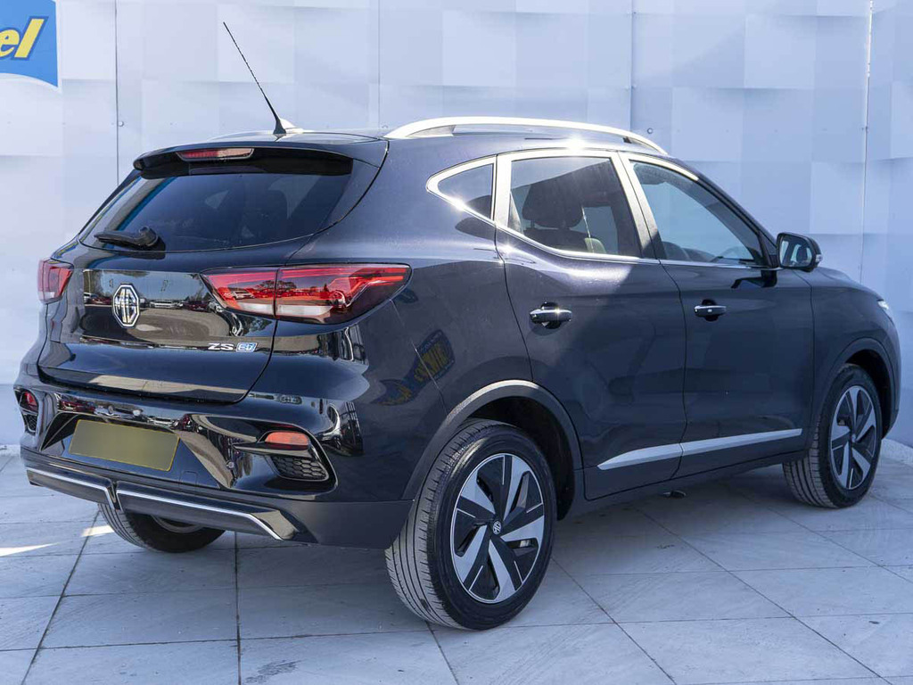 MG ZS Ev Trophy #4