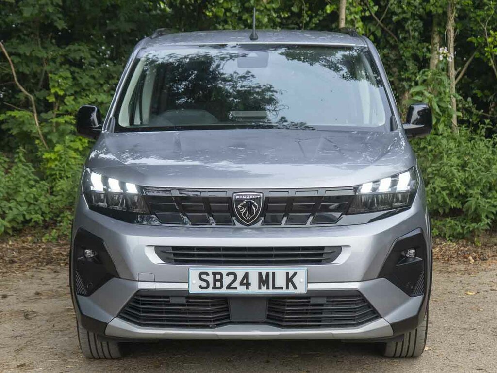 Peugeot Rifter 1.5L Null Green #2