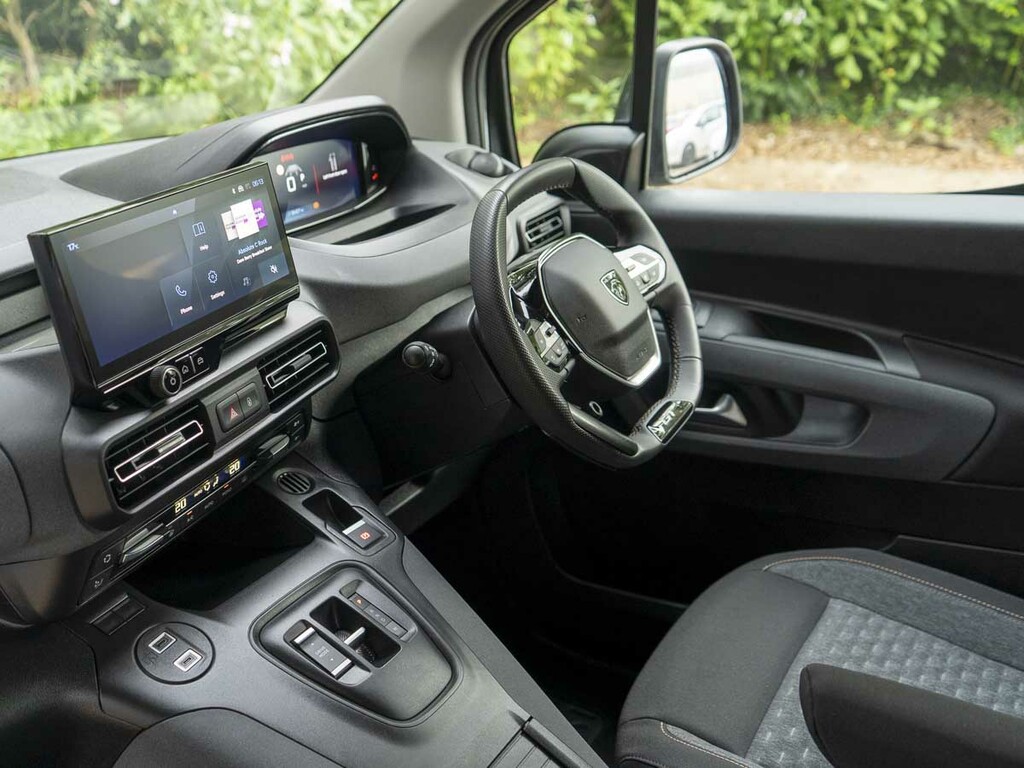Peugeot Rifter 1.5L Null Green #15