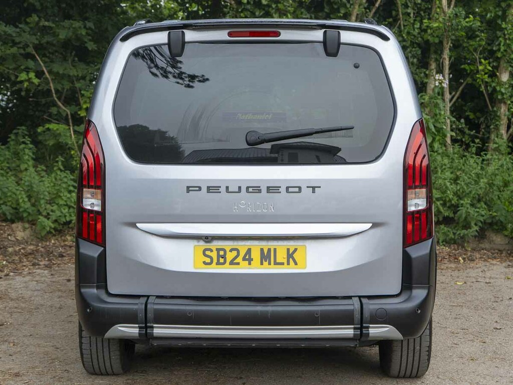 Peugeot Rifter 1.5L Null Green #5