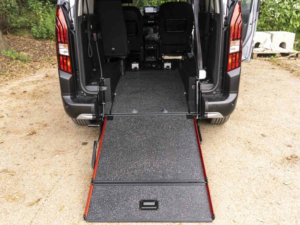 Peugeot Rifter 1.5L Null Green #23