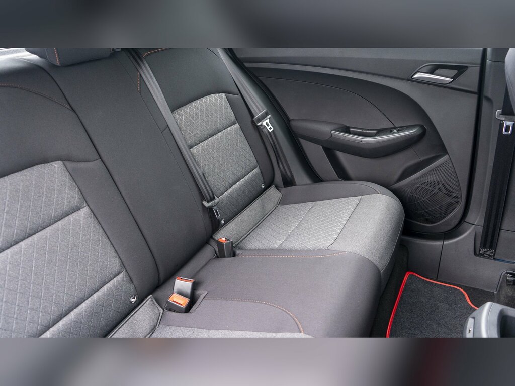 MG MG3 1.5 Se Black #22