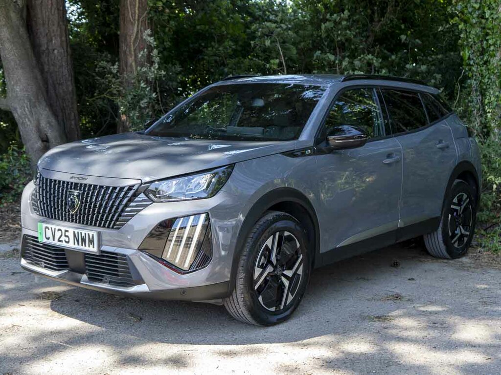 Peugeot 2008 Allure #3