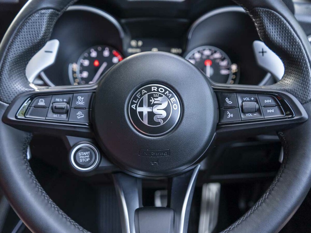 Alfa Romeo Stelvio 2L Competizione Blue #21