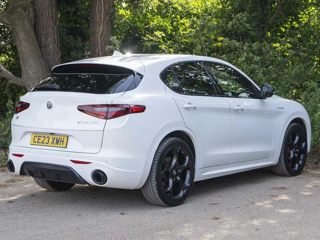 Alfa Romeo Stelvio Tb Veloce  #4