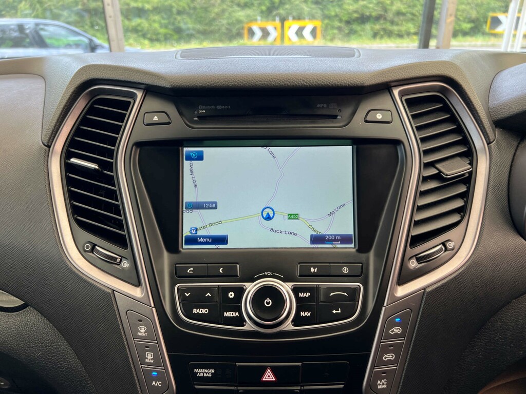 Hyundai Santa Fe 2.2 Crdi Premium Se 194 Bhp Black #10