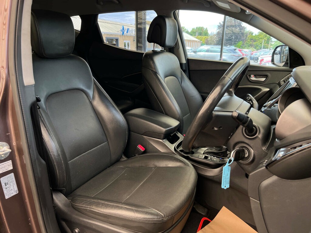 Hyundai Santa Fe Suv Brown #3