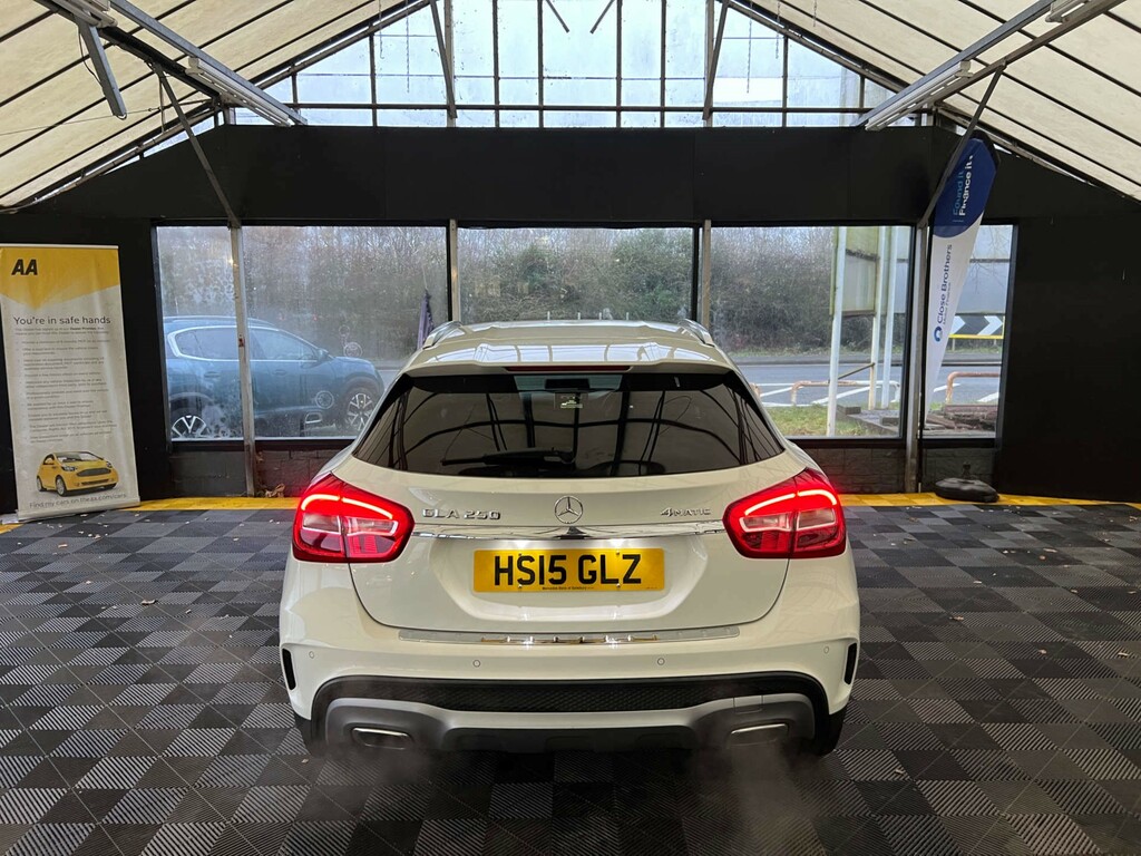 Mercedes-Benz GLA Class Suv White #5