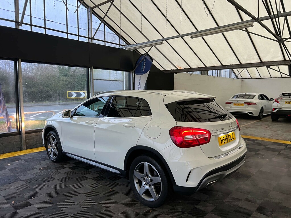Mercedes-Benz GLA Class Suv White #4