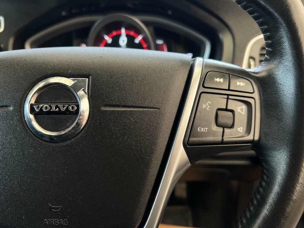 Volvo V40 V40 Cross Country Pro T3 Blue #10