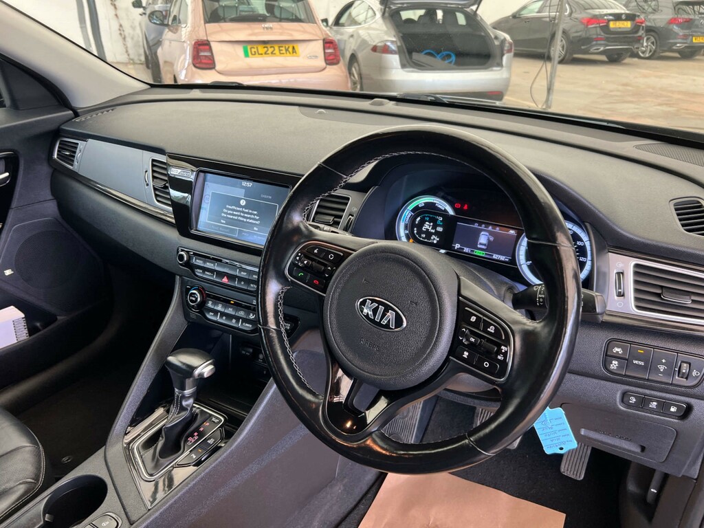 Kia Niro 1.6 Gdi 139 Bhp 3 Plug-in Hybrid Black #7