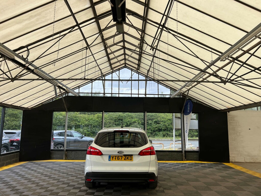 Ford Focus 1.5T Ecoboost Zetec S Black Edition Euro 6 Ss 5 Black #5