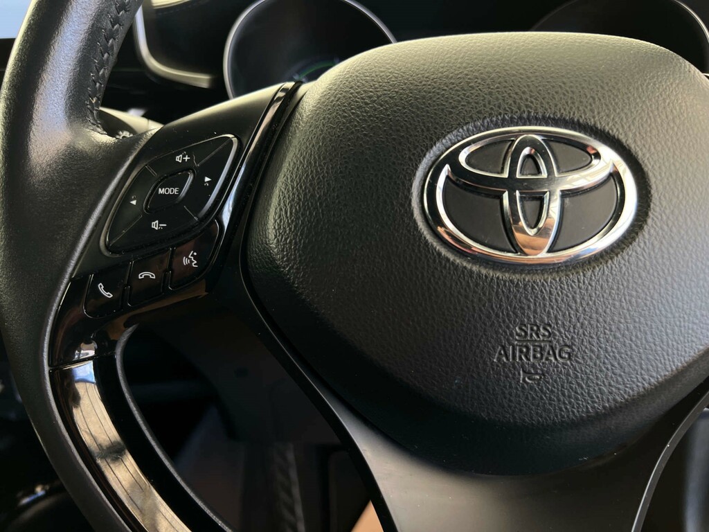 Toyota C-Hr Suv PE22ZXR Blue #6