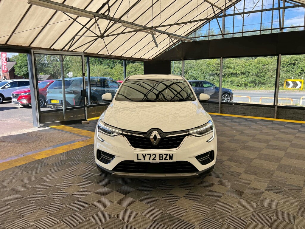 Renault Arkana Suv White #2