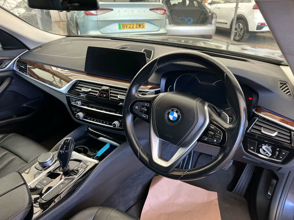 BMW 5 Series 530E Se Grey #5