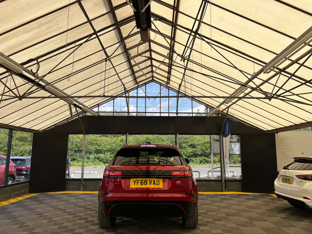 Land Rover Range Rover Velar Range Rover Velar R-dynamic Se D180 Red #4