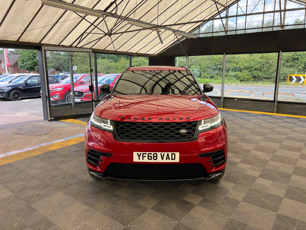 Land Rover Range Rover Velar Range Rover Velar R-dynamic Se D180 Red