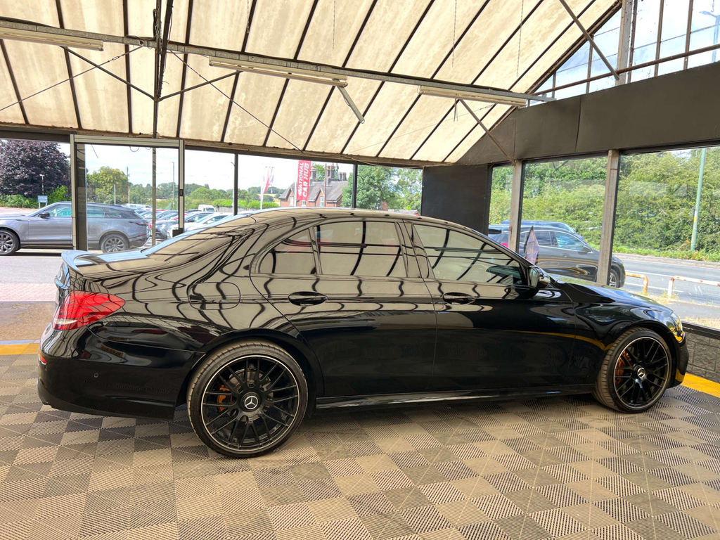 Mercedes-Benz E Class E 200 Amg Line Black #5