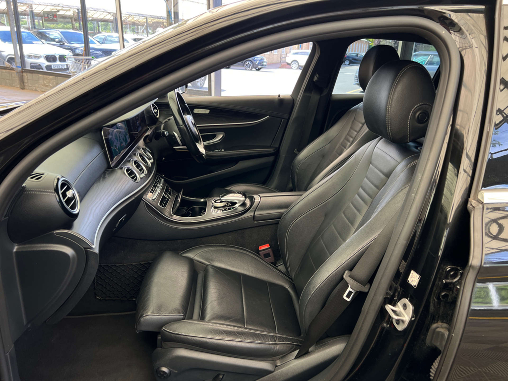 Mercedes-Benz E Class Estate 2.0 E300de 13.5Kwh Amg Line G-tronic Euro Black #18