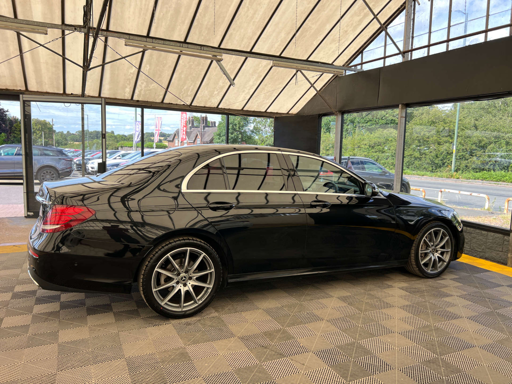 Mercedes-Benz E Class Saloon Black #5