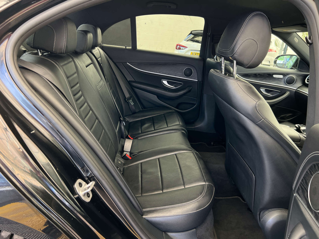 Mercedes-Benz E Class Estate 2.0 E300de 13.5Kwh Amg Line G-tronic Euro Black #19