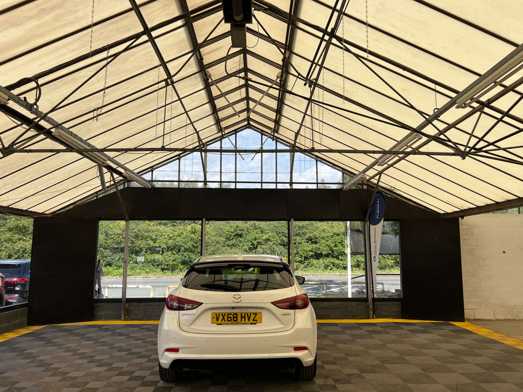 Mazda 3 Hatchback White #5